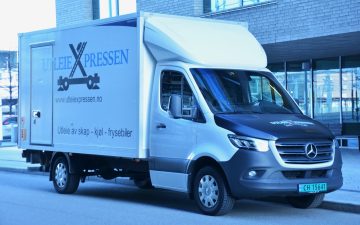 Lei Mercedes Sprinter 19 kubikk med bakløfter 